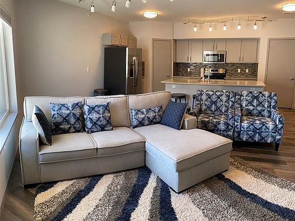 5th image of 293 N 2nd St #104