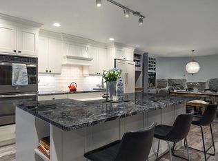 25 Follen St APT 1, Boston, MA 02116