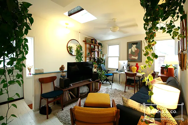 Rented by Grand & Co. | media 15