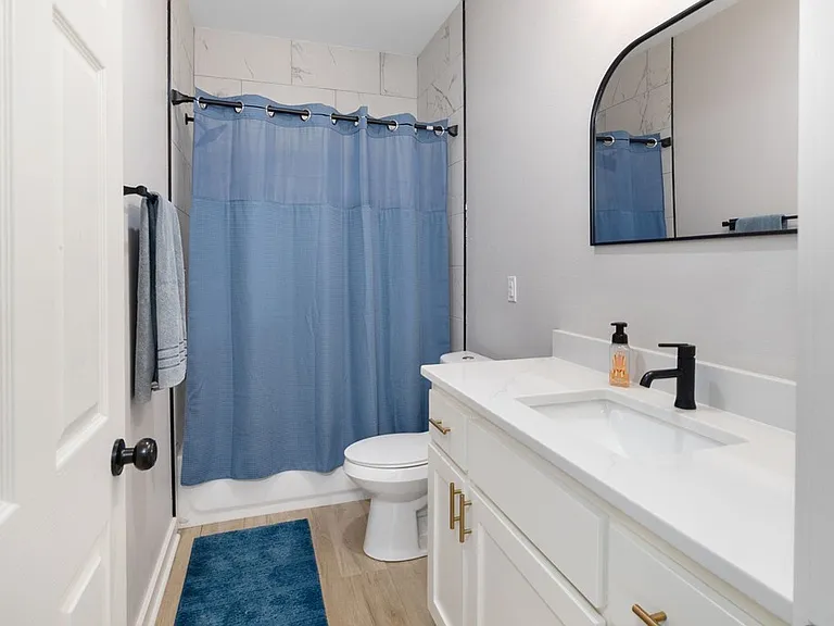 129 Winchester Pl — Photo 4