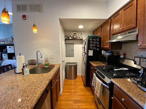 2nd image of 325 S 12th St #300-3F