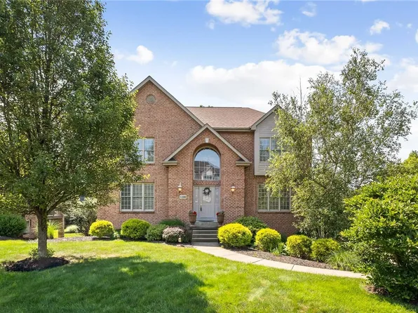 1100 Eleanor Pl, Gibsonia, PA 15044
