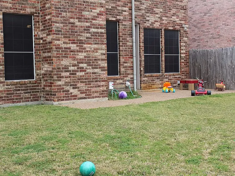 424 Lacebark Dr — Photo 3