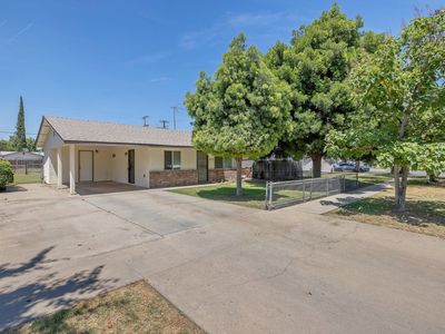 513 S R Street, Tulare, CA, 93274