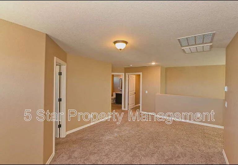 4628 Marisabel Azcarate St — Photo 33