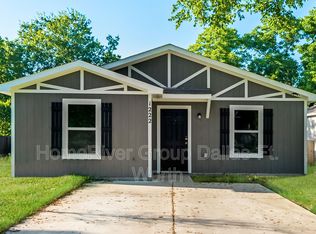 1222 Jones St, Greenville, TX 75401