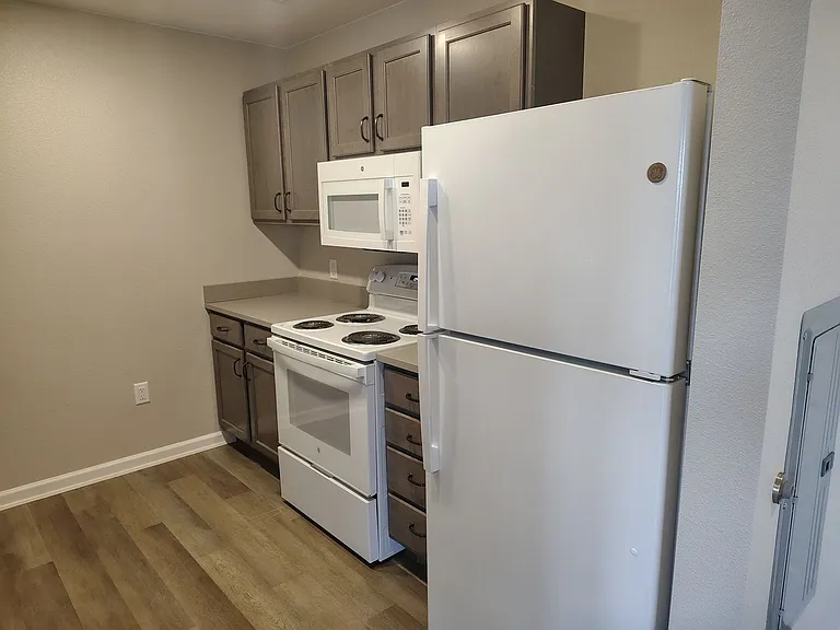 Legacy Arvada Senior Apartments — Photo 30