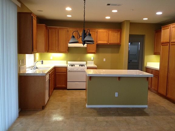 Kitchen with island