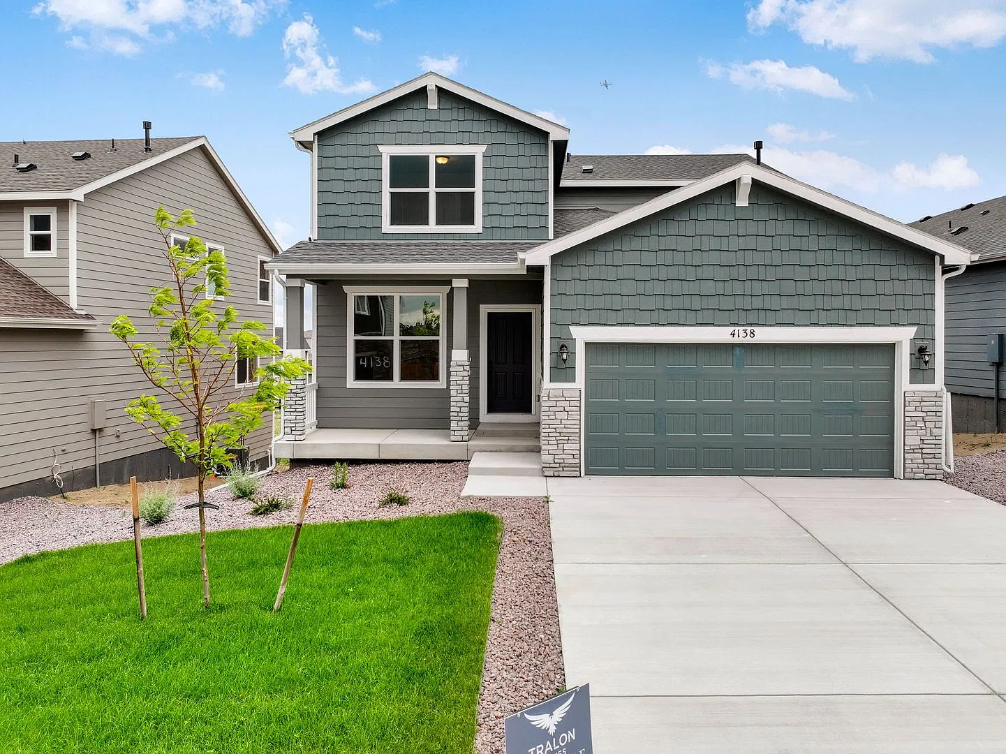 Beautiful 3-Bedroom Home with Modern Finishes & 2-Car Garage! — Photo 1