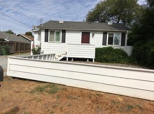 15 E Phillips Rd, Watsonville, CA 95076