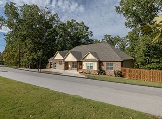 50 Melanie Dr, Bella Vista, AR 72714