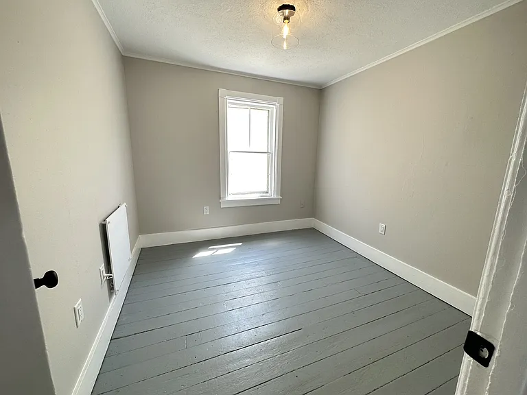38-40 Cedar St — Photo 7