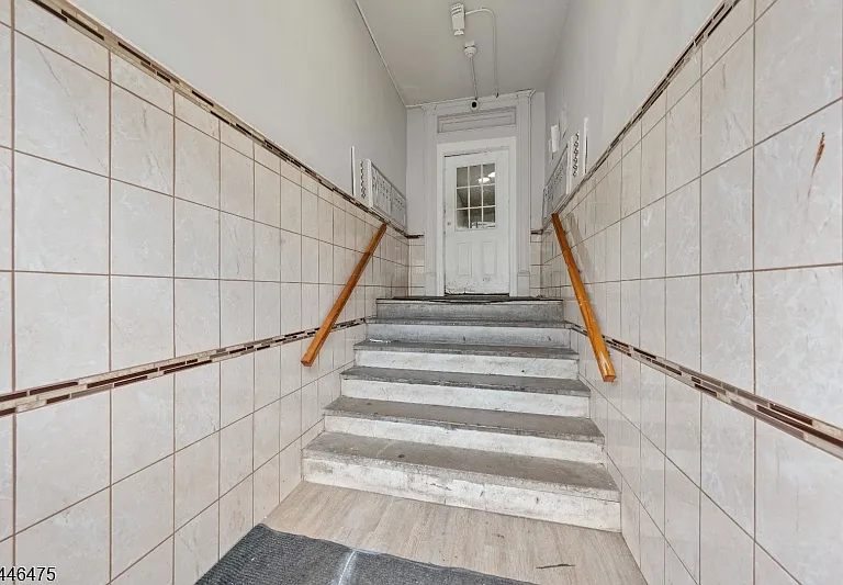 53 Henry St #A6 — Photo 10