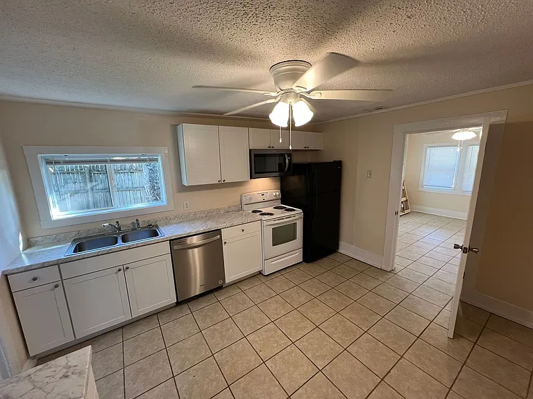 33 Nicholson Creek Rd — Photo 9