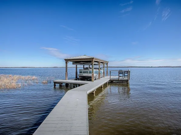 908 N Lakeshore Blvd, Howey In The Hills, FL 34737