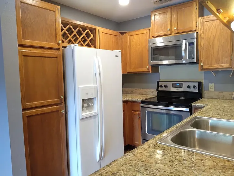 5322 Medical Dr #C-105 — Photo 7