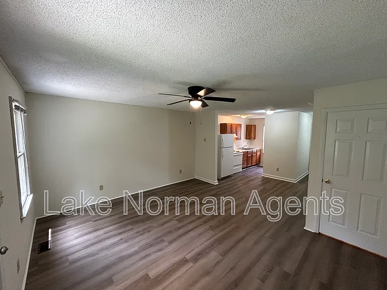 4709 Grassy Creek Rd — Photo 17