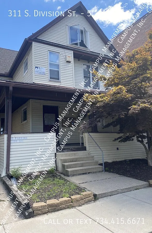 2 bed, $1,595 — Photo 1