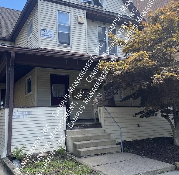 311 S Division St #5 — Photo 1
