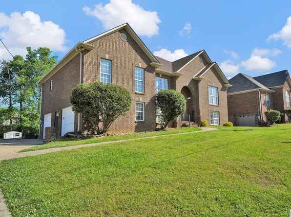 420 Newberry Dr, Pleasant Grove, AL 35127