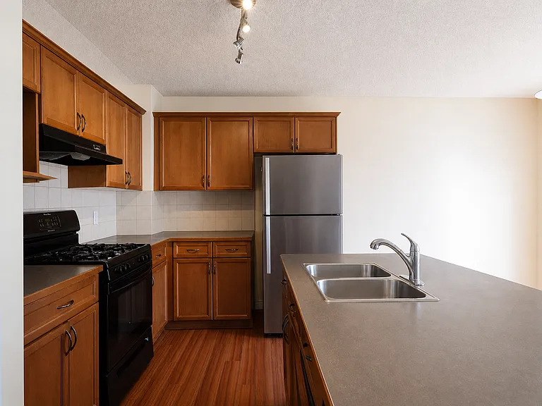 149 Cougar Plateau Way SW — Photo 5
