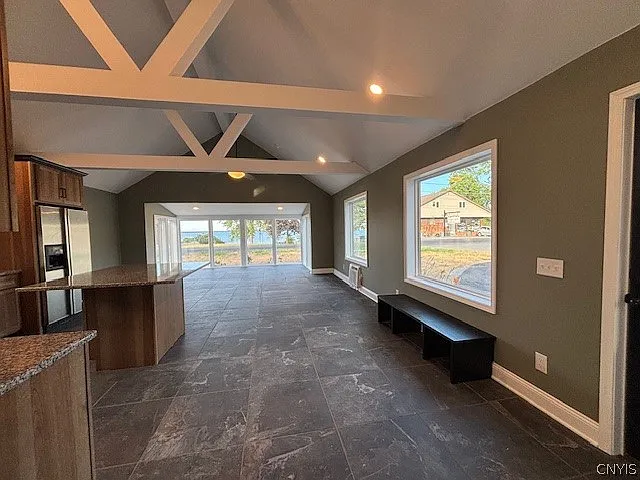 7438 Lakeshore Rd — Photo 8