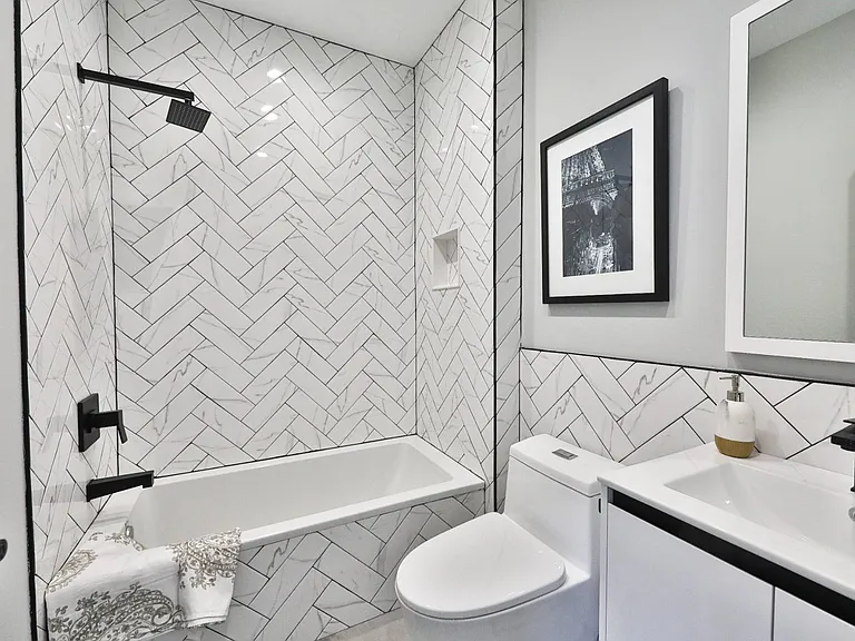1612 Cambridge St #203 — Photo 8