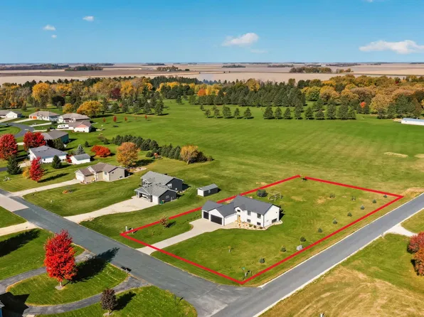 16968 739th St, Hayfield, MN 55940