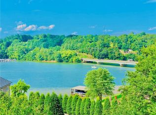 120 49th Avenue Pl NW, Hickory, NC 28601