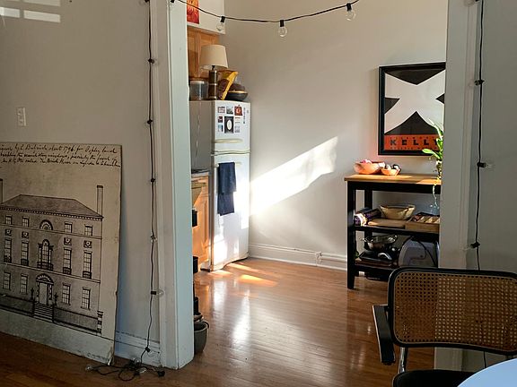 3rd image of 4641 N Paulina St #201