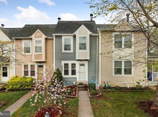 15333 Gatehouse Ter, Woodbridge, VA 22191