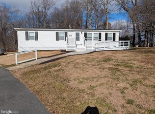 18540 Brooke Rd, Sandy Spring, MD 20860