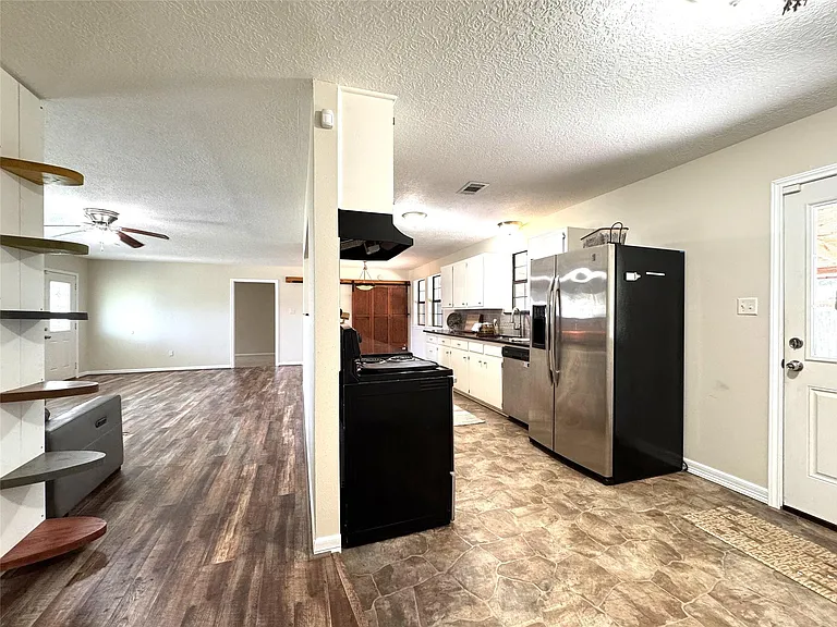 105 Magnolia Ln — Photo 4