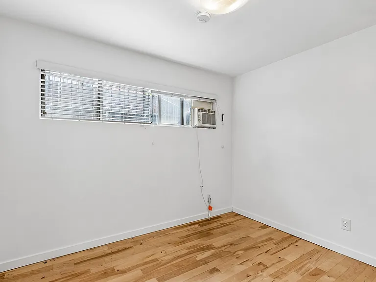 1314 Maltman Ave #3 — Photo 23