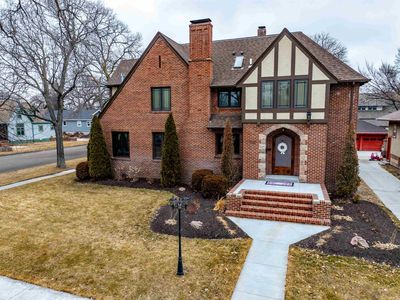 821 W 3rd St, North Platte, NE, 69101