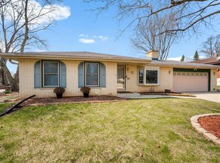 8125 South 58th STREET, Franklin, WI