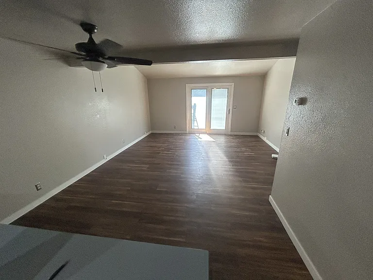 2081 S Shoshone St #S — Photo 11