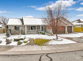 1410 Julie Ln, Twin Falls, ID 83301