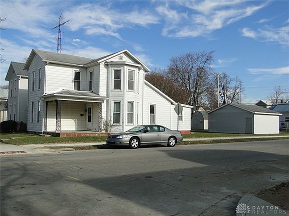 2nd image of 523 W Euclid Ave