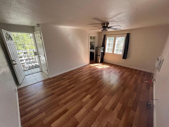 4th image of 2906 23rd St