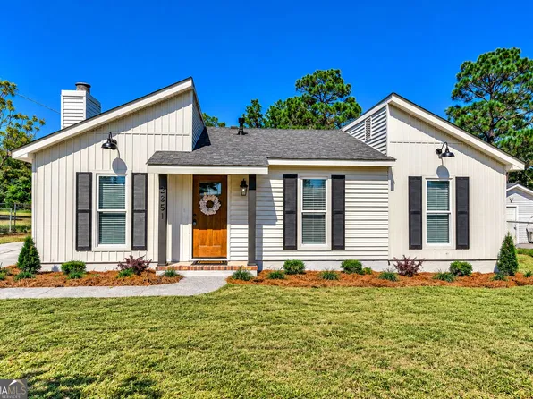 2351 Travis Pines Dr, Augusta, GA 30906