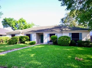 5906 Wigton Dr, Houston, TX 77096