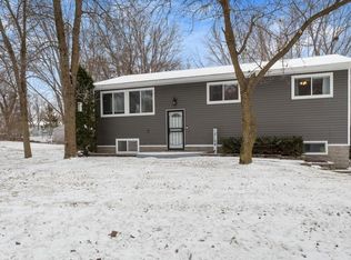 12104 Highland Rd NW, Elk River, MN 55330
