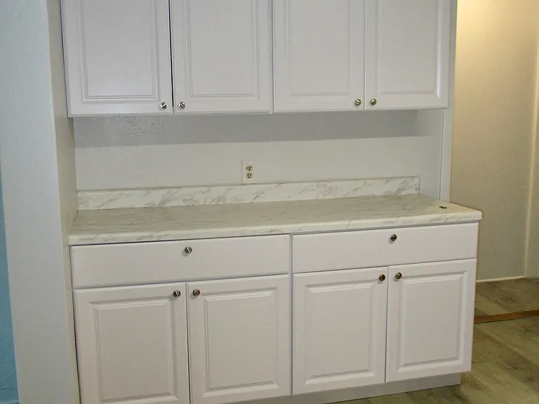 331 Clifton Ave — Photo 5