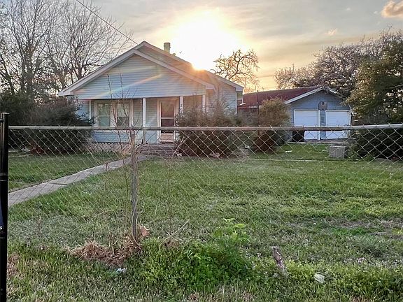 3rd image of 5619 Barkaloo Rd