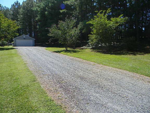 3rd image of 103 Mill Acres Dr