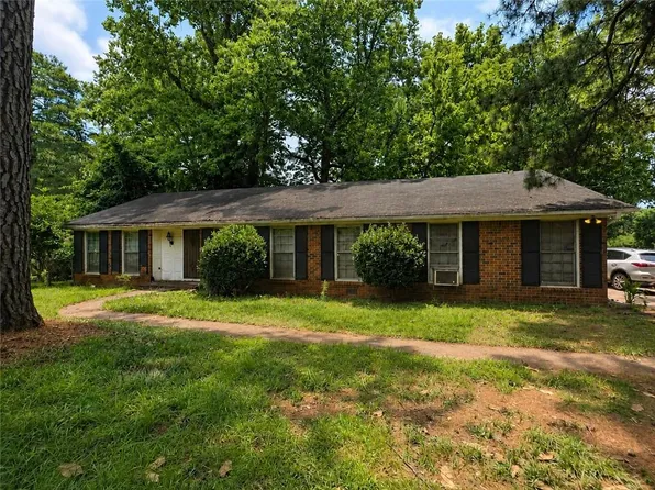 3790 Snapfinger Rd, Lithonia, GA 30038