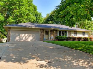 6255 Brookview Dr, West Des Moines, IA 50266