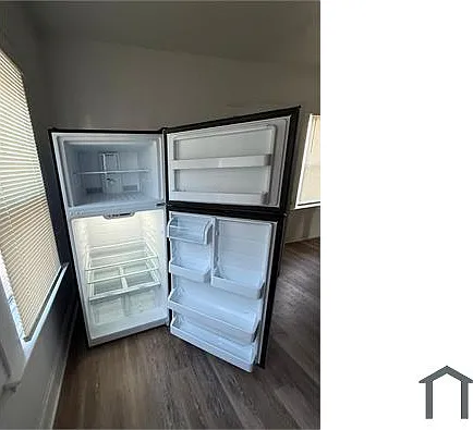10515 Hathaway Ave — Photo 16