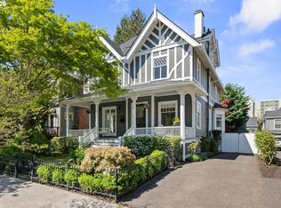 2035 NW Kearney St, Portland, OR